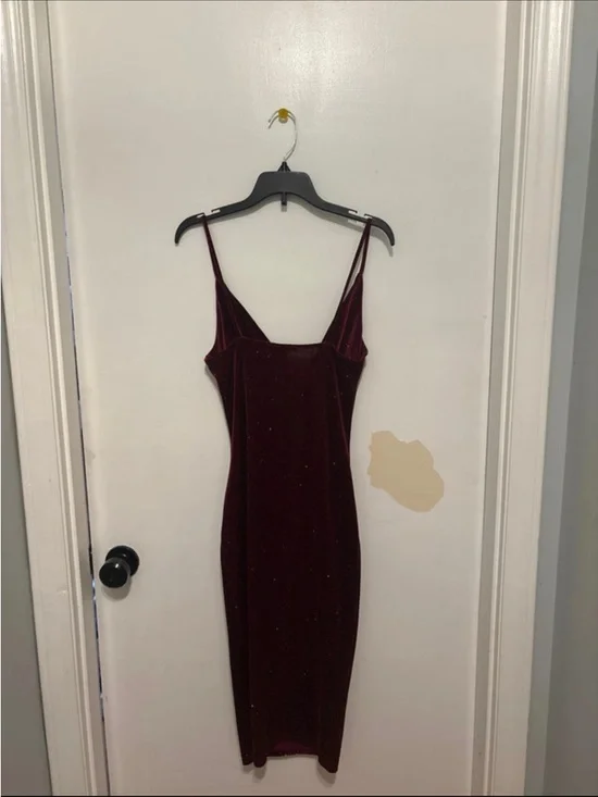 IRIS Burgundy Sparkle Cowl Neck Midi Dress - Picture 2 of 5